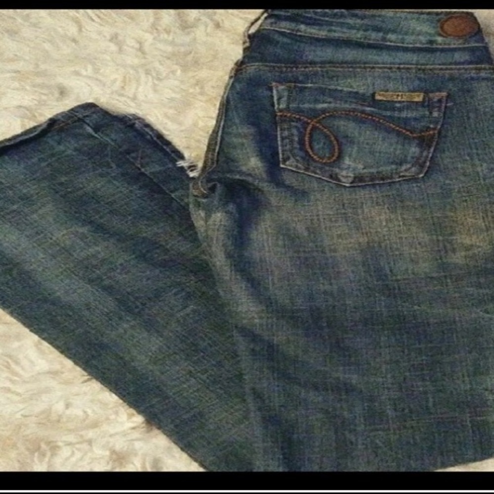 Hint Jeans. 0